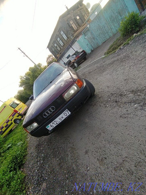 Audi 80    year Oral - photo 2