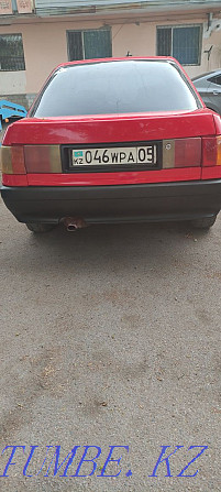 Audi 80    года Боралдай - изображение 3