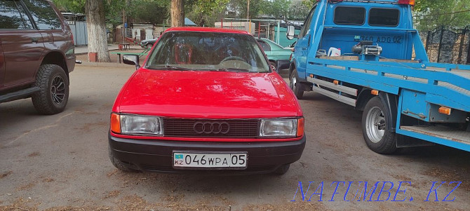 Audi 80    года Боралдай - изображение 1