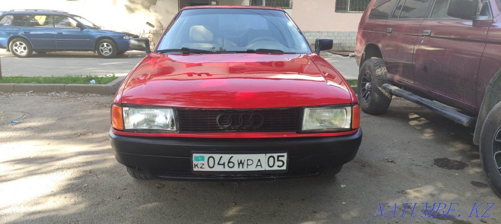 Audi 80    года Боралдай - изображение 5
