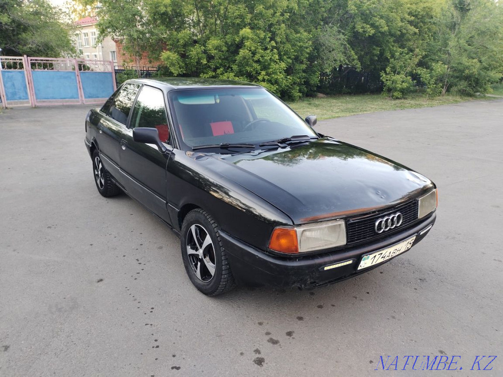 Audi '80  Петропавл - изображение 1