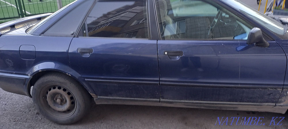 Audi 80    year Нуркен - photo 1