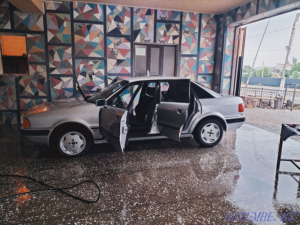 Audi 80    year Аксукент - photo 2