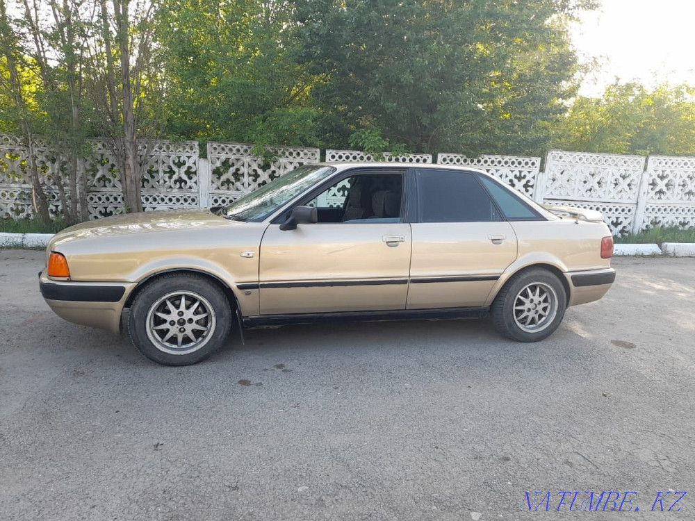 Audi 80    year Kostanay - photo 2