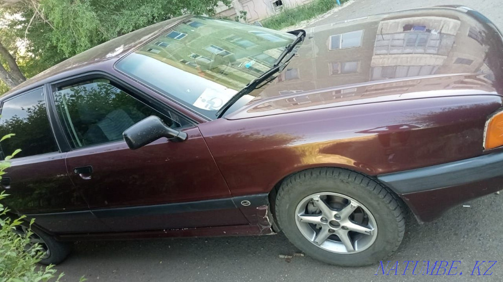 Audi 80    года  - изображение 4