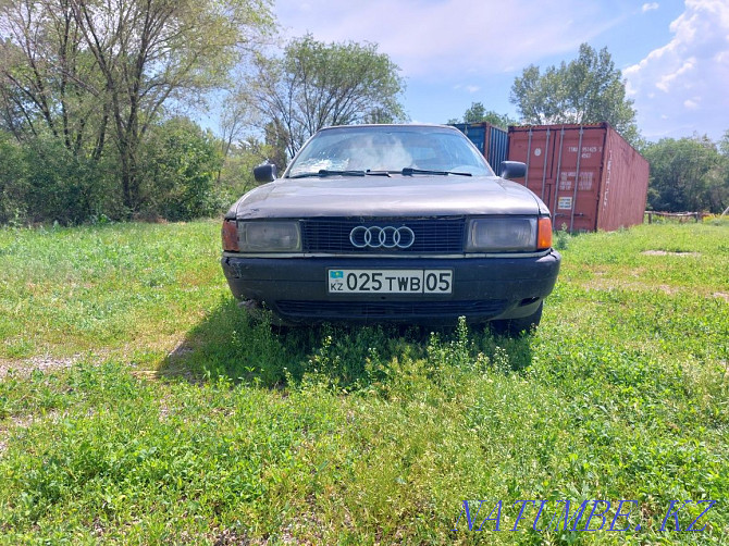 Audi 80    year Esik - photo 2