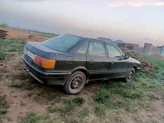 Audi 80    года  Астана