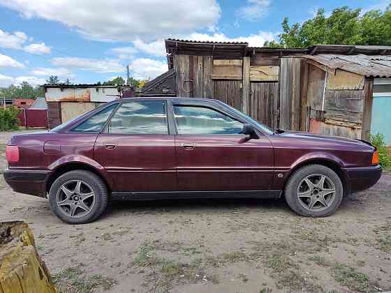 Audi 80    года  Петропавл