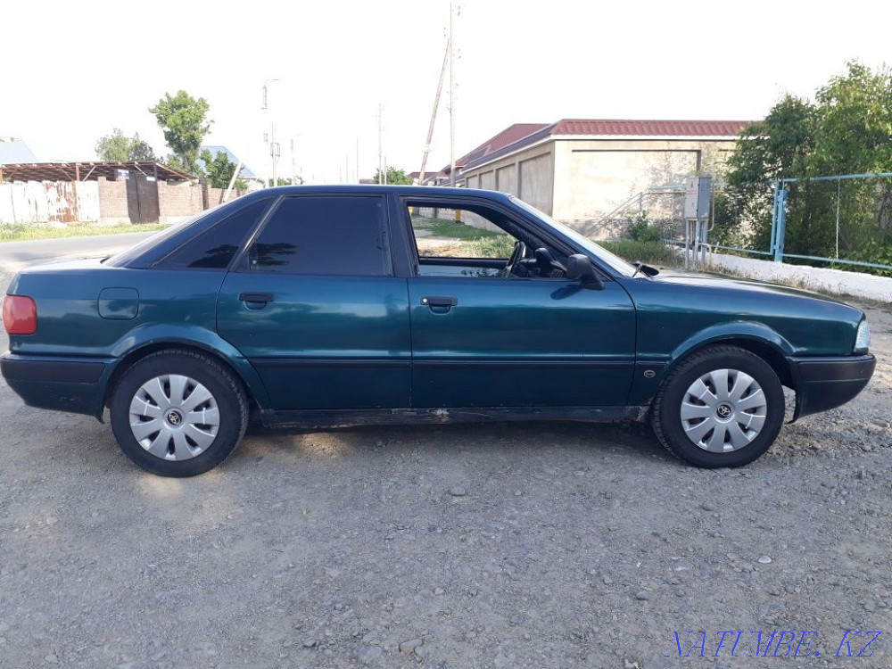 Audi 80    year Талас - photo 6