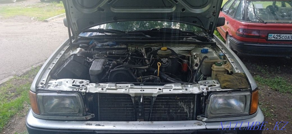 Audi 80    year Чапаево - photo 9