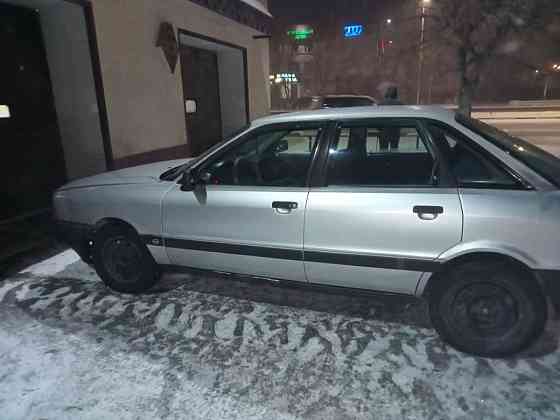 Audi 80    года Semey