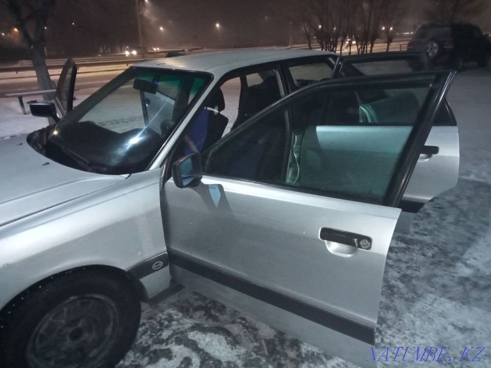 Audi 80    года Семей - изображение 8