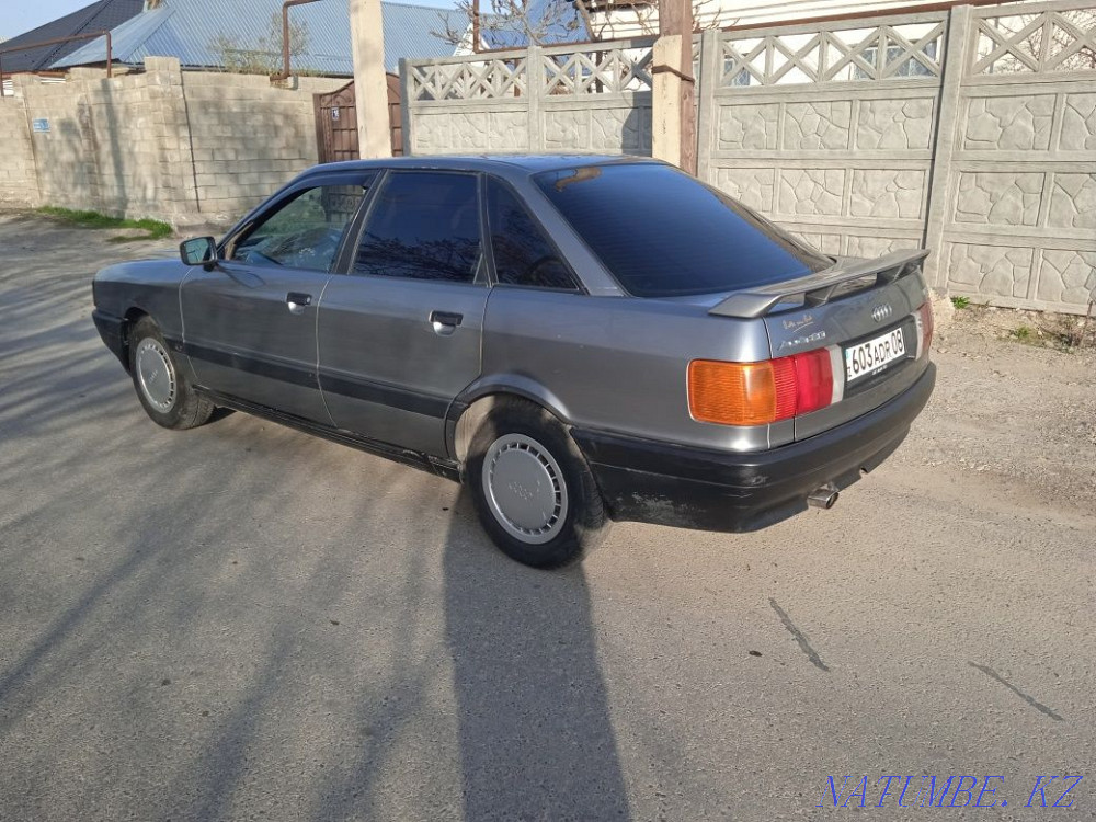 Audi '80  - изображение 2