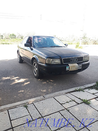 Audi 80    года Тараз - изображение 2