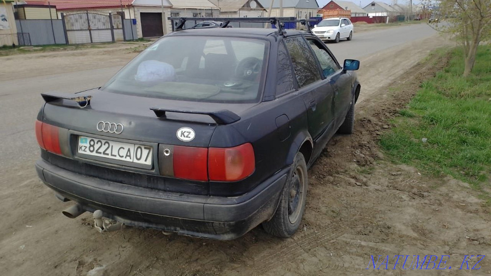Audi '80  Орал - изображение 2