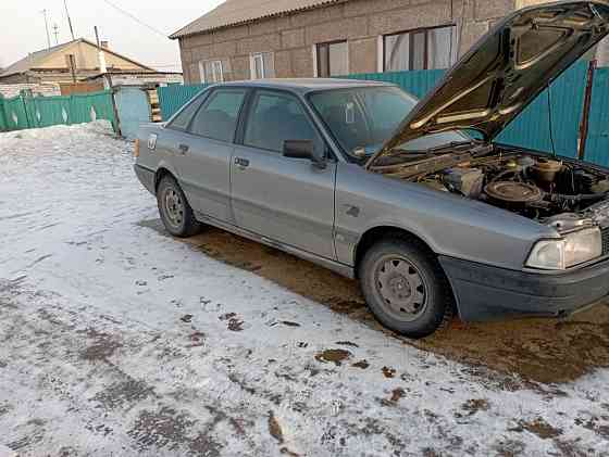 Audi 80    года  отбасы 