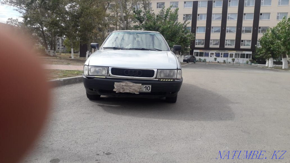 Audi 80    года Лисаковск - изображение 3