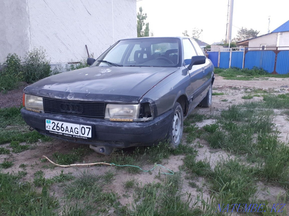 Audi 80    года Аксай - изображение 1