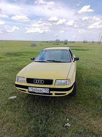 Audi 80    года Тобол