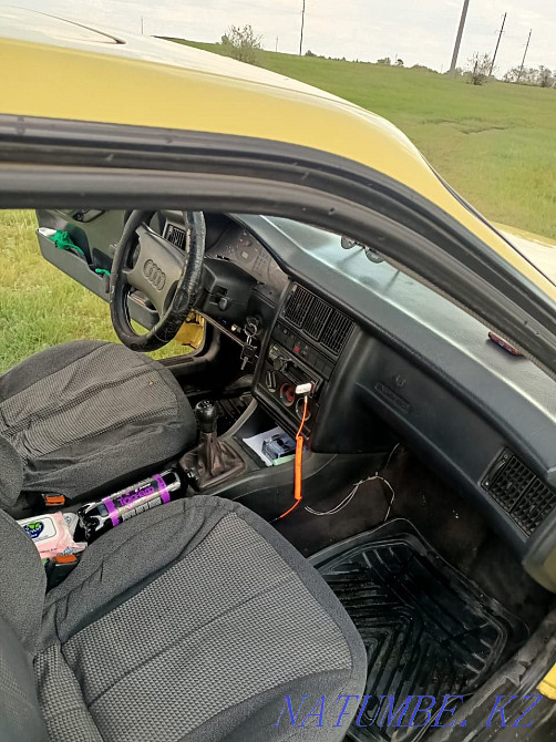 Audi 80    года Тобол - изображение 6