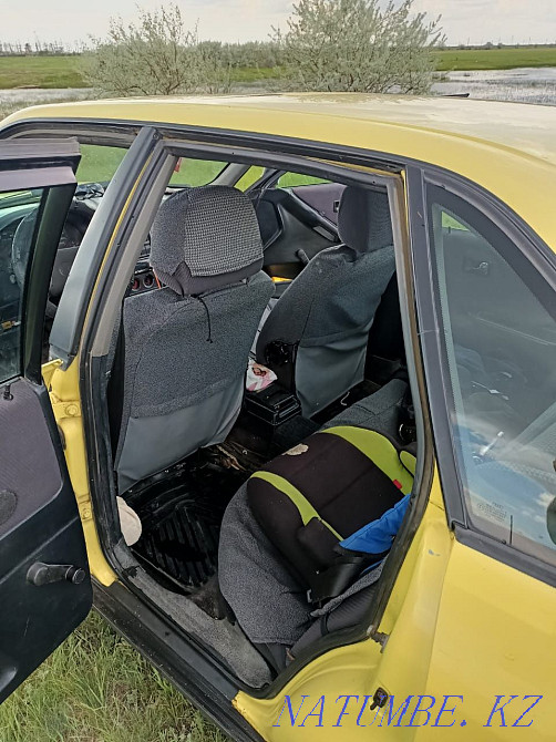 Audi 80    года Тобол - изображение 5