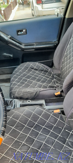 Audi 80    year Rudnyy - photo 6