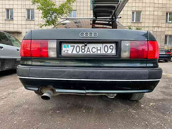 Audi 80    года  Қарағанды