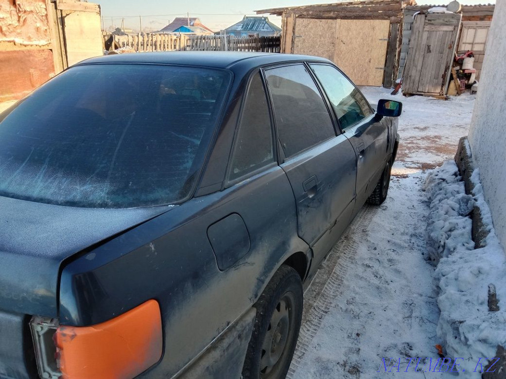 Audi 80    года Макинск - изображение 4