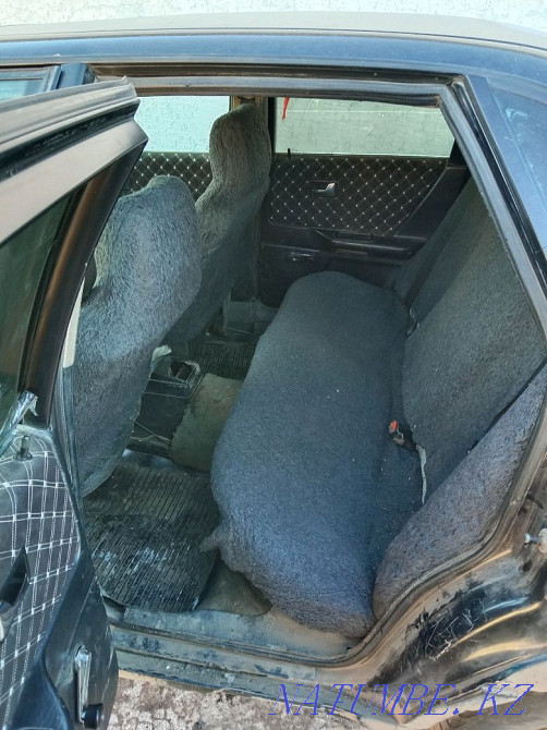 Audi 80    года Макинск - изображение 3