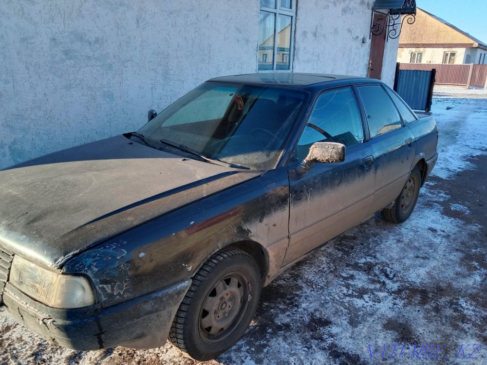 Audi 80    года Макинск - изображение 2
