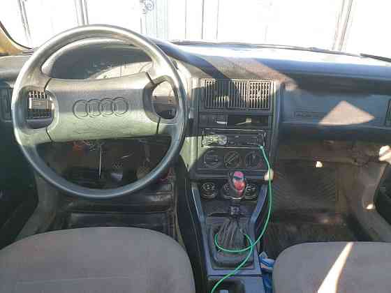 Audi 80    года  Талдықорған