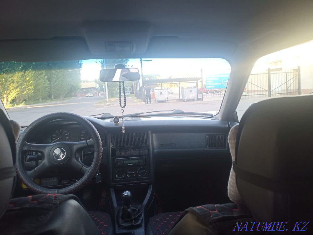 Audi 80    year Astana - photo 7