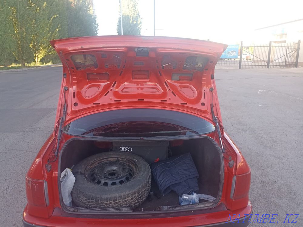 Audi 80    year Astana - photo 6