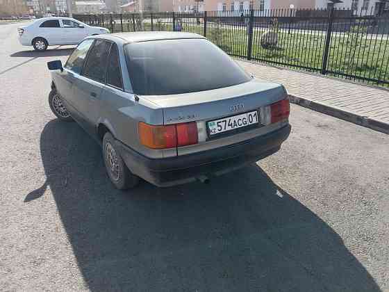 Audi 80    года  Астана