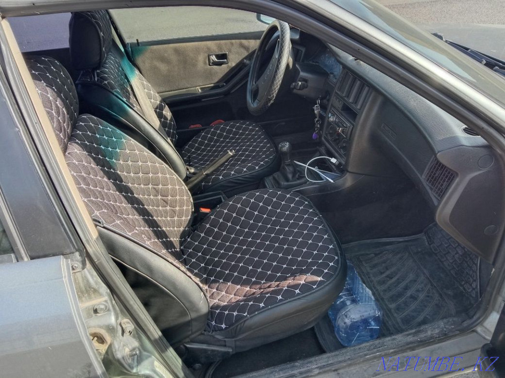 Audi 80    года Астана - изображение 6
