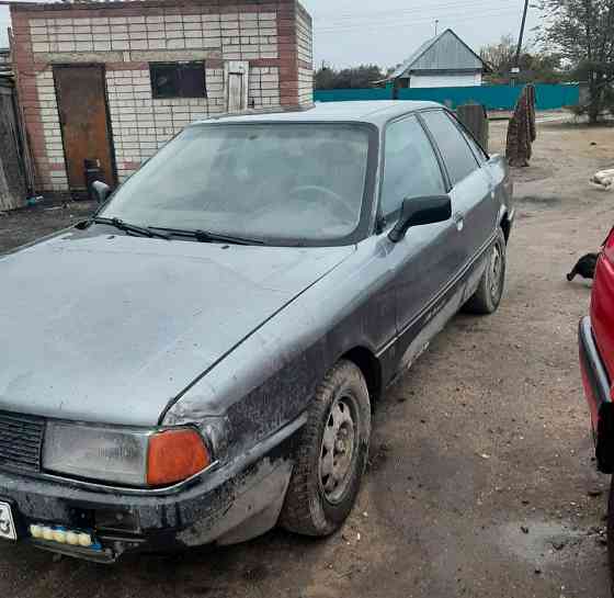 Audi 80    года  отбасы 