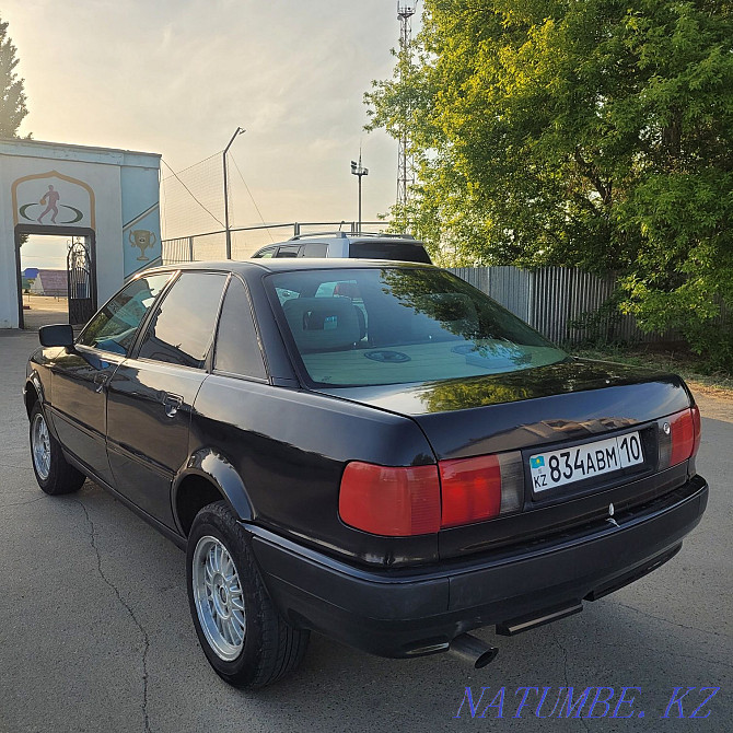 Audi 80    year Kostanay - photo 4