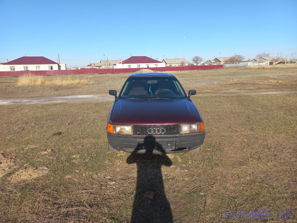 Audi 80    года  - изображение 1