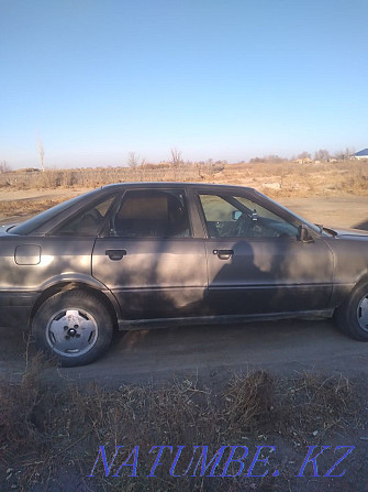 Audi 80    года  - изображение 4