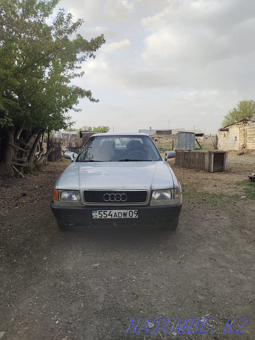 Audi 80    года  - изображение 3