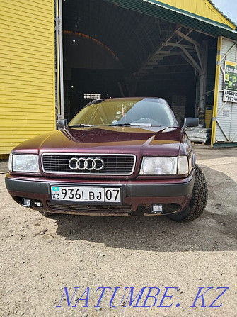 Audi 80    года Большой чаган - изображение 2