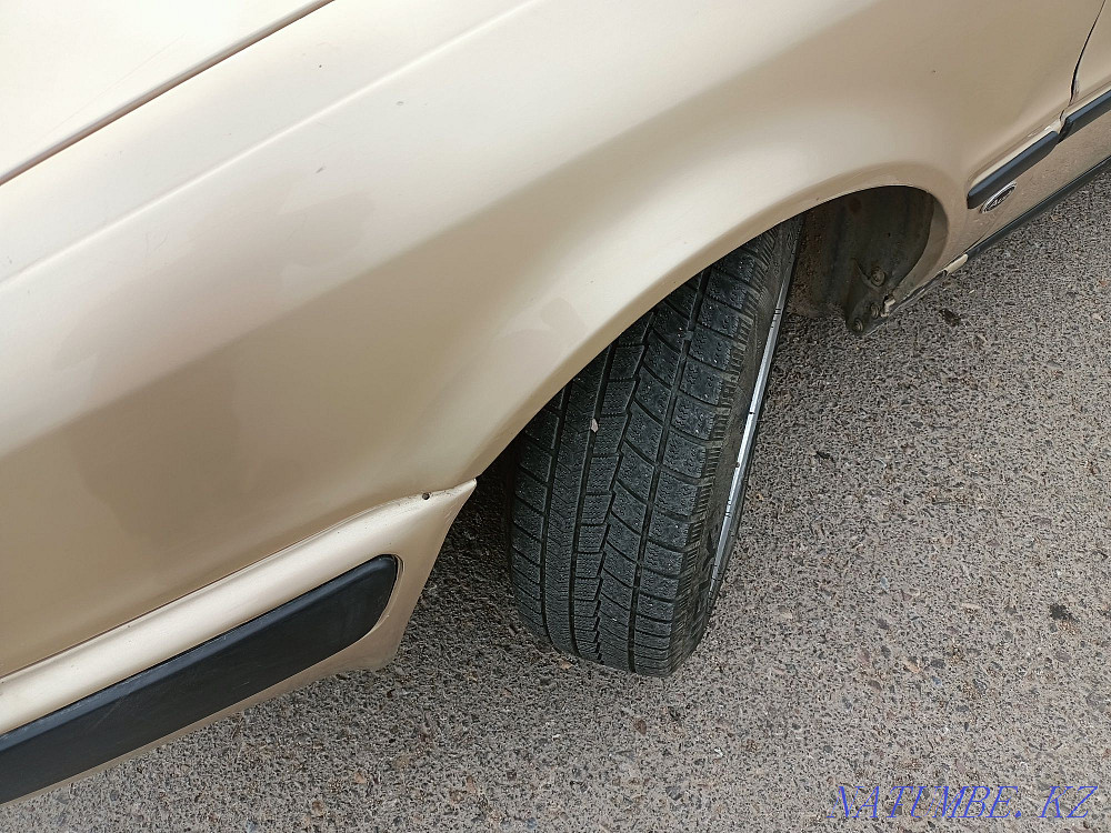Audi 80    года Балхаш - изображение 6