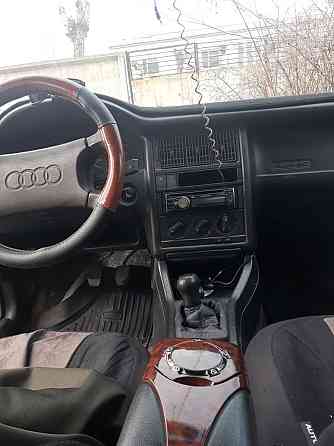Audi 80    года Экибастуз