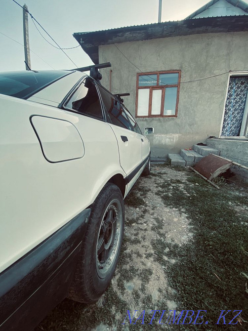 Audi 80    года  - изображение 8