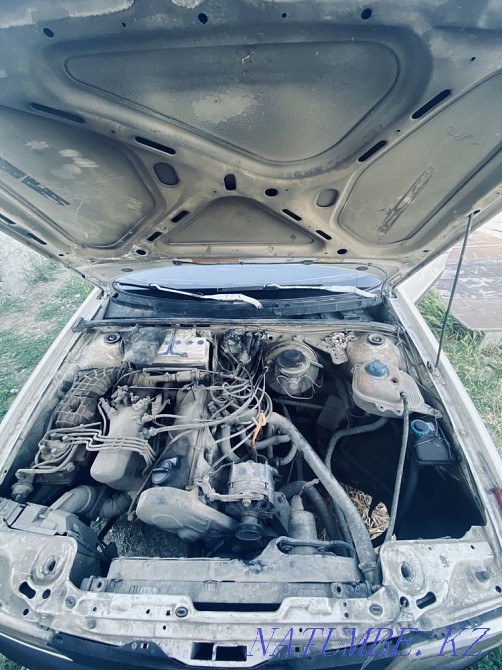 Audi 80    года  - изображение 6