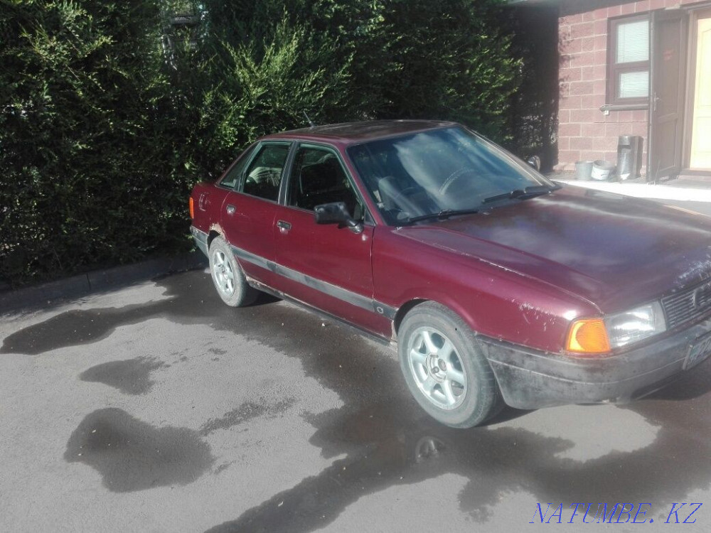 Audi 80    year Astana - photo 2
