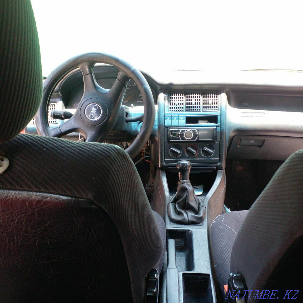 Audi 80    year Esik - photo 3