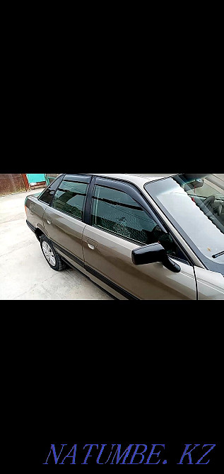 Audi 80    года  - изображение 1