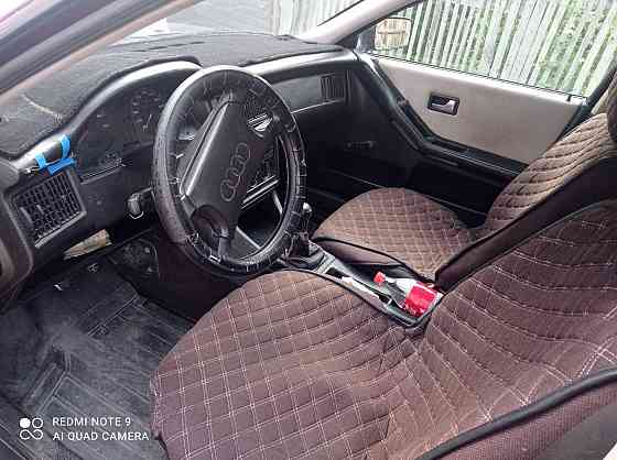 Audi 80    года Балуана Шолака