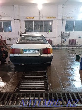 Audi 80    года  - изображение 3